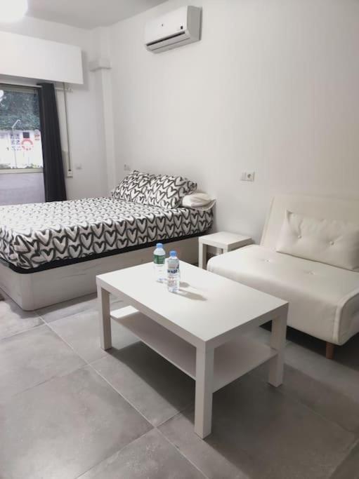 Apartamento Omega Ll Torremolinos Exterior photo